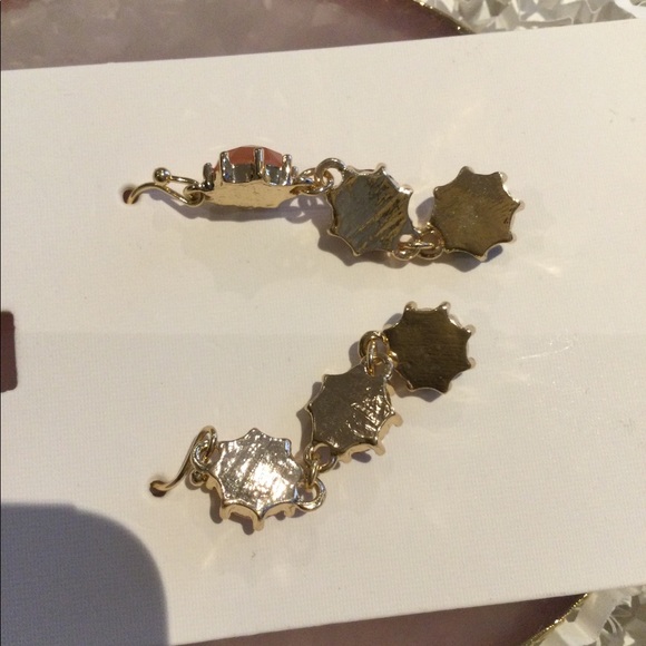 Beeline Earrings 2 Pairs - Picture 5 of 12